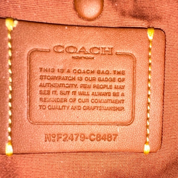 Pre-Owned Women’s Coach Chaise Signature Canvas Sling Contrast Trim Leather Bag - Picture 11 of 14